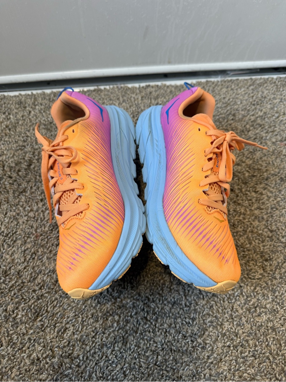 Hoka rincon 3 size 7.5D women’s Orange, Blue & Purple Athletic Sneakers - Picture 3 of 7